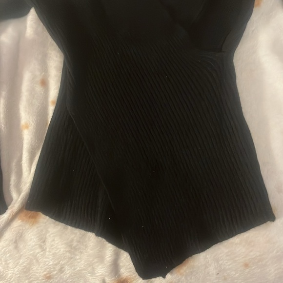 Qualfort size Medium black ribbed sweater - Picture 5 of 13
